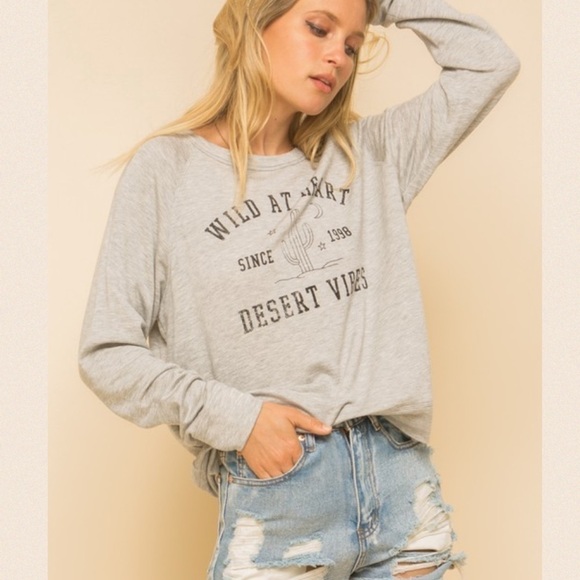 Last! ‘Wild at Heart’ Print Fleece Sweatshirt - Picture 4 of 14